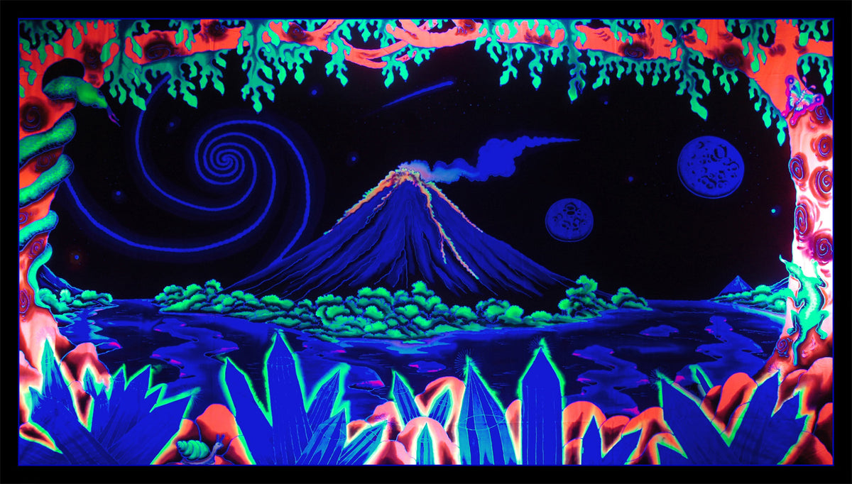 Giant UV Banner : Volcanic