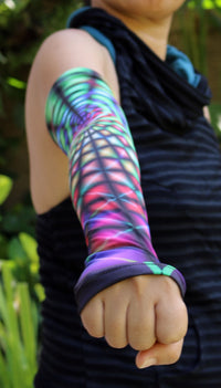 Arm Sleeve  : Rainbow Web
