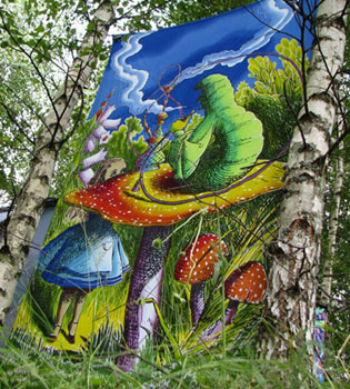 UV Wallhanging : Alice