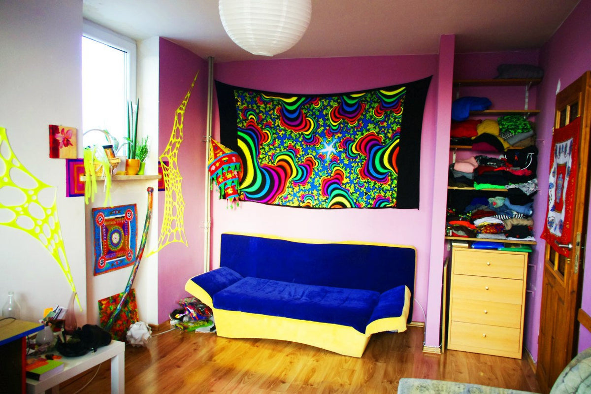 UV Wallhanging : Rainbow Valley Fractal