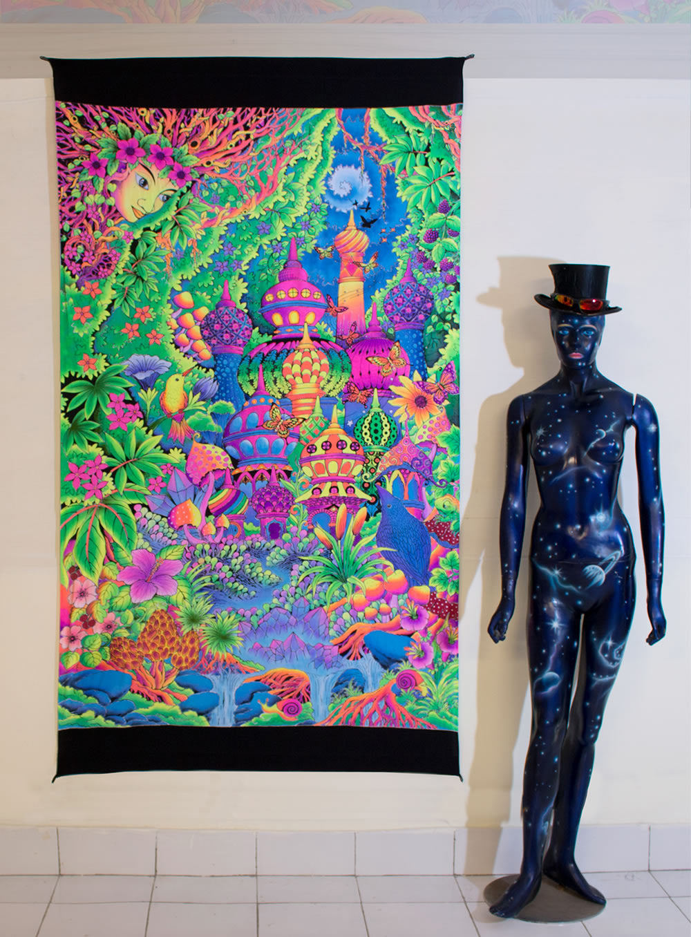 UV Wallhanging : Garden of Delights