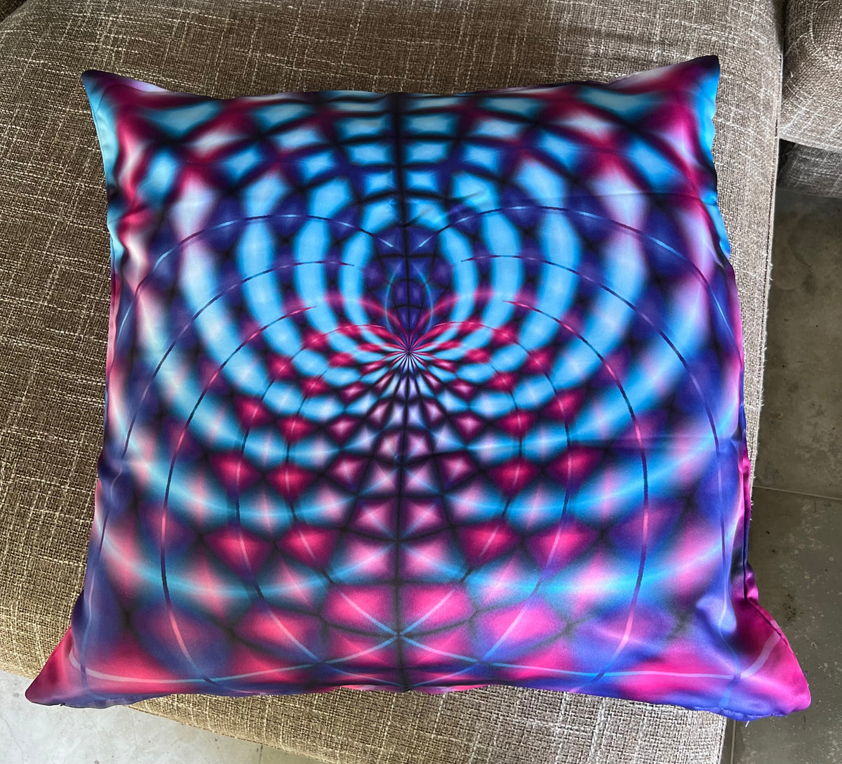 Cushion cover 50 cm : Violet Web
