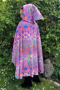 Hooded Cape : Rainbow Jellyfish Fractal