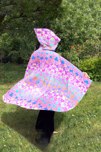 Hooded Cape : Rainbow Jellyfish Fractal