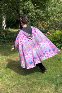 Hooded Cape : Rainbow Jellyfish Fractal