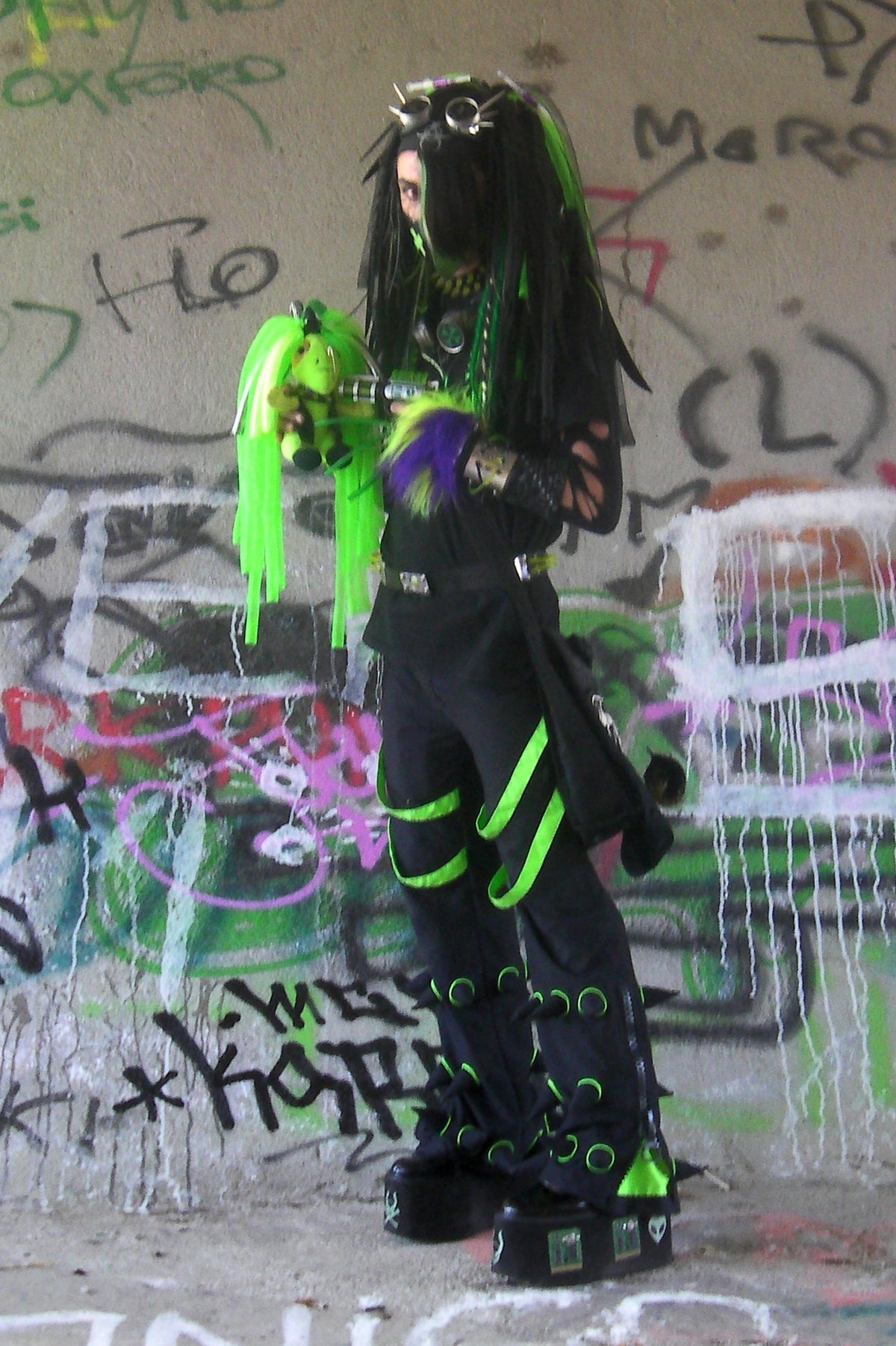 Spikey Pants : Black - UV Lime