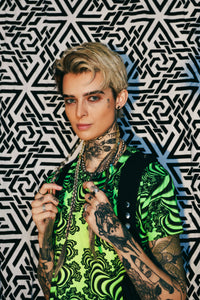UV Sublime S/S T : Lime Valley Fractal