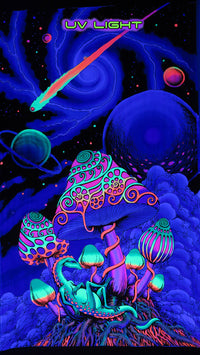 UV Wallhanging : Cosmic Shrooms